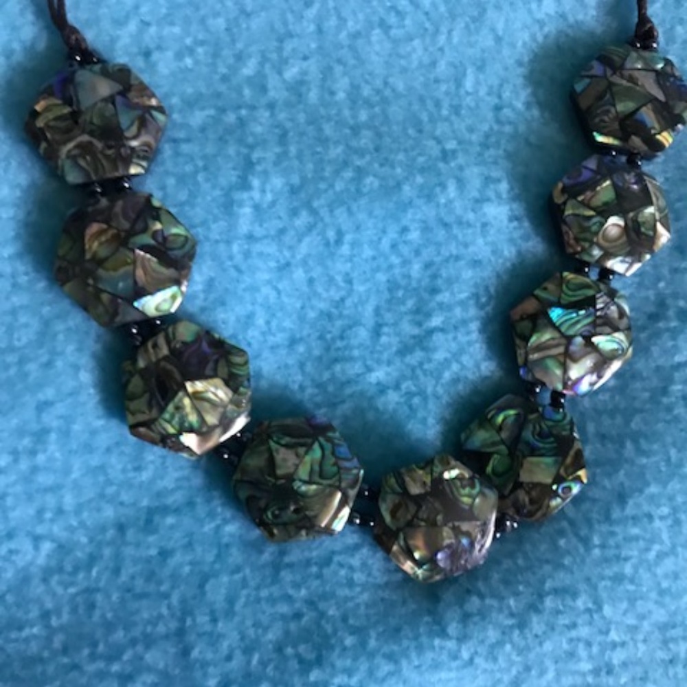 neckless - Picture 5 of 5